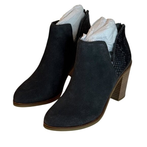 DV8 Dolce Vita Women's Shai Mixed Material Heeled Bootie Gray Size 6.5 NWOB - Picture 1 of 10